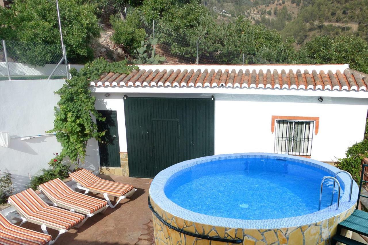 ネルハ Cortijo Luqueヴィラ エクステリア 写真