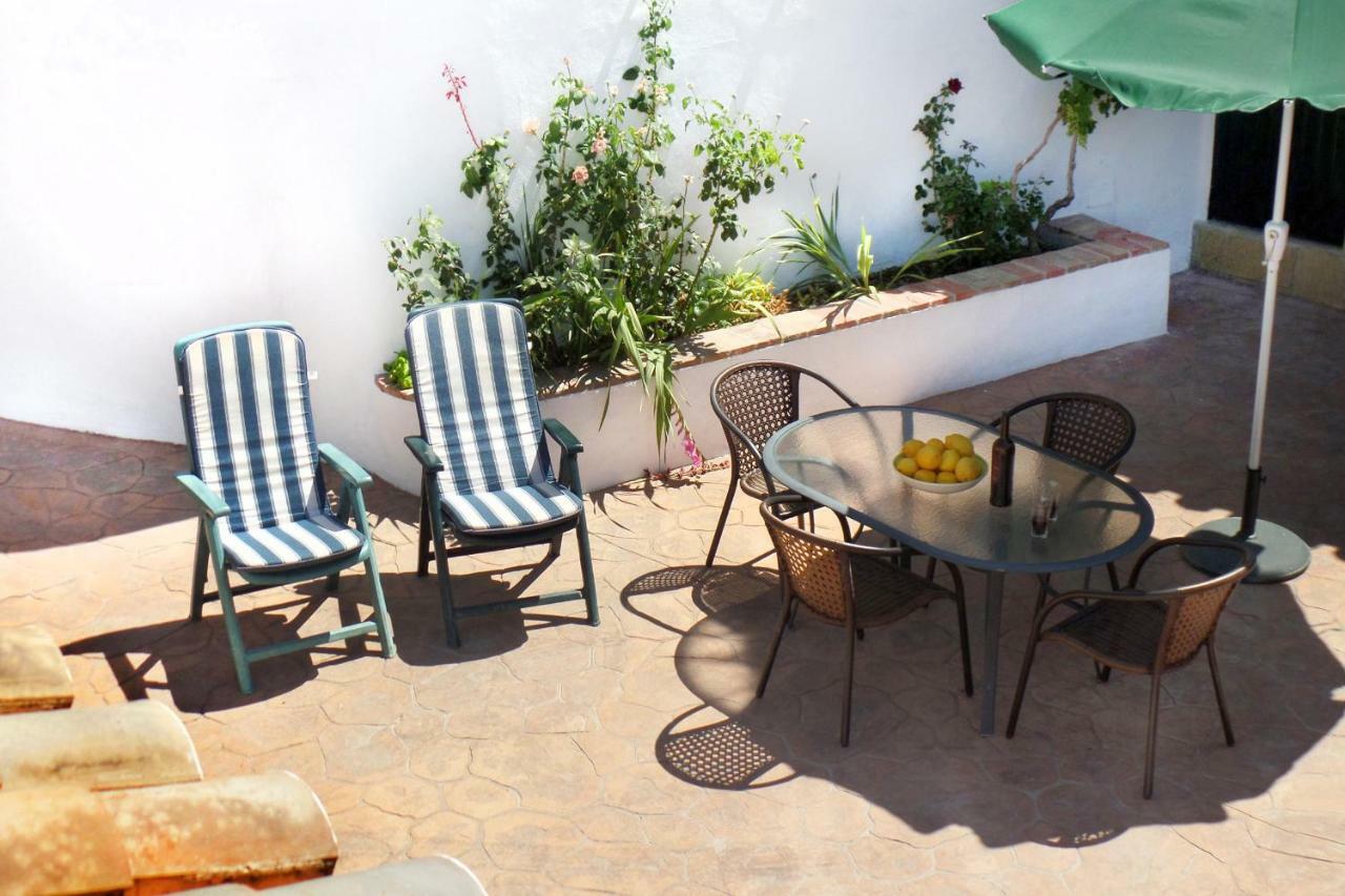 ネルハ Cortijo Luqueヴィラ エクステリア 写真