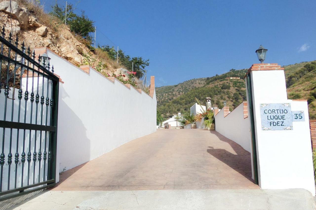 ネルハ Cortijo Luqueヴィラ エクステリア 写真